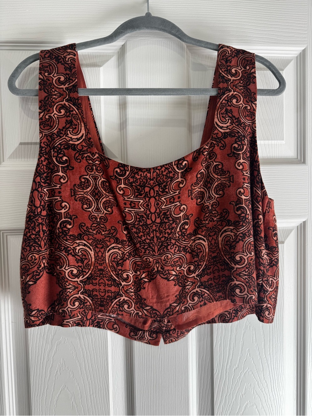 Amuse Society Rust Paisley Crop Tank